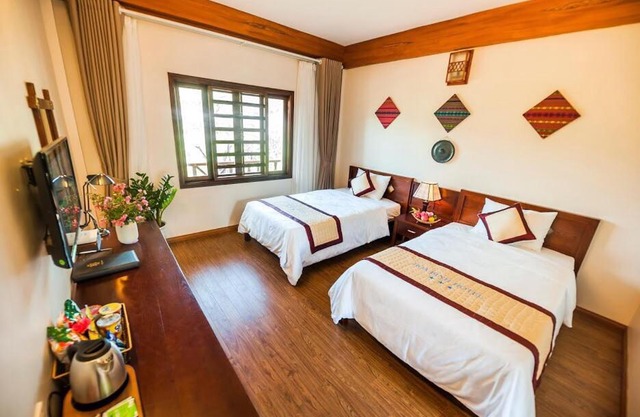 Hoa Binh Hotel