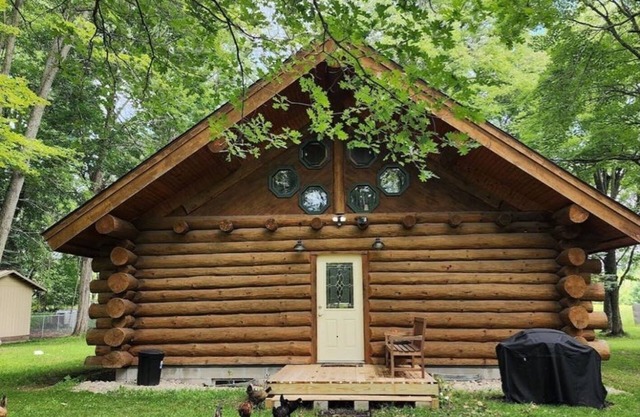 Hobby Farm Cottage