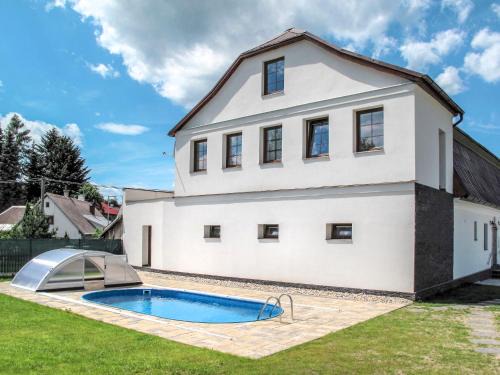 Holiday Home IVA by Interhome