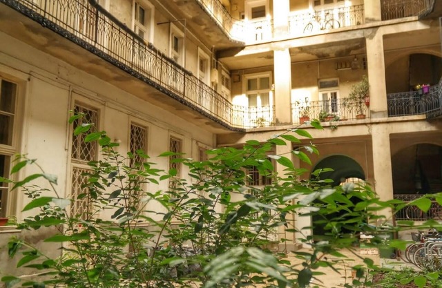 Holiday apartment Budapest for 1 - 4 persons with 1 bedroom - Holiday apartment in one or multi-fami