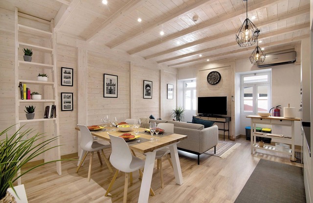 Holiday Apartment "Casa Na Travessa" with A/C & Wi-Fi