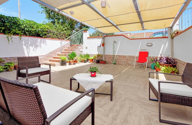 Holiday Apartment "Caterina" with Shared Terrace & Wi-Fi