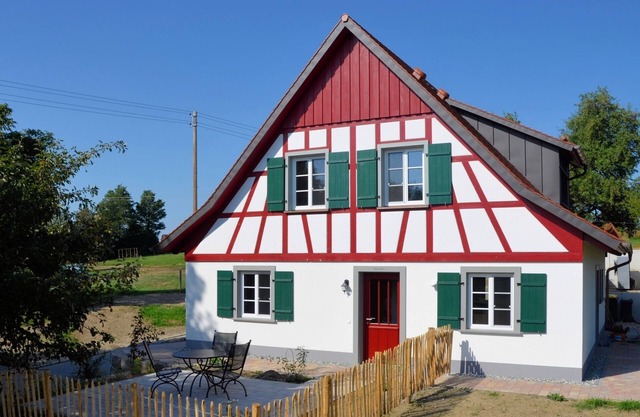 Holiday Apartment "Morgentau" with Private Terrace & Wi-Fi