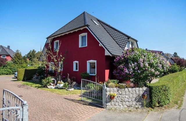 Holiday Apartment "Fewo 31 - Halbinsel Darss - Ostseen" with Private Terrace, Shared Garden & Wi-Fi