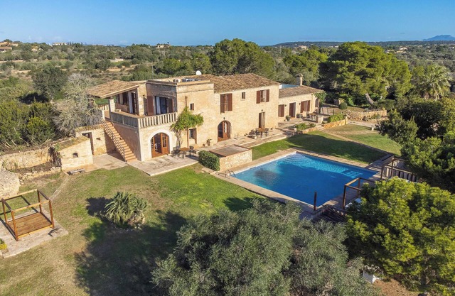 Holiday Apartment "Es turo de Cabrera" with Garden, Pool & A/C