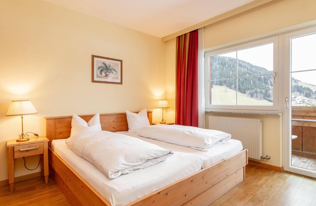 Holiday apartment for families, mountain views
