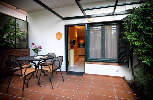 Holiday apartment Kassandrino for 1 - 4 persons with 2 bedrooms - Row house