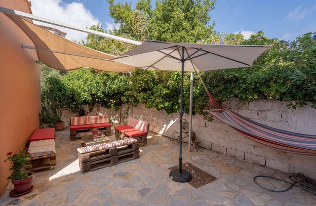 Holiday Apartment "Katemari 2" with Sea View, Terrace & Wi-Fi