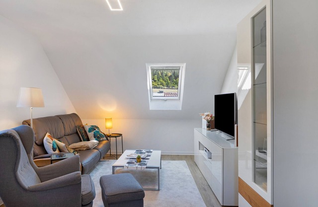 Holiday Apartment 'Kleinbreitenbach 2' with Mountain View and Wi-Fi