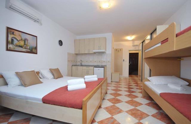 Holiday apartment Kotor for 2 - 4 persons - Twin house
