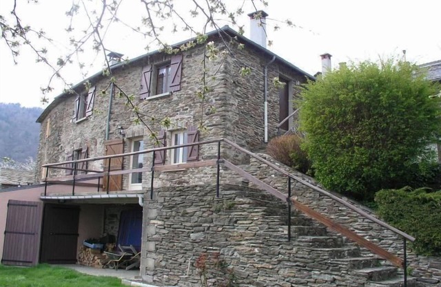 Holiday apartment La Roche for 1 - 4 persons with 2 bedrooms - Row house