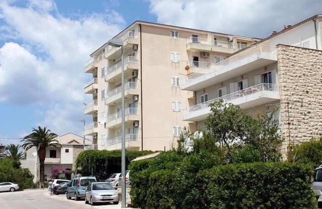Holiday apartment Makarska for 1 - 2 persons with 1 bedroom - Holiday apartment