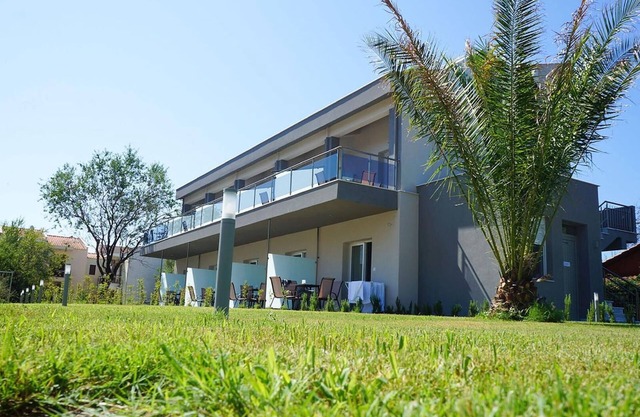 Holiday apartment Nikiti for 1 - 4 persons with 2 bedrooms - Holiday apartment in one or multi-famil