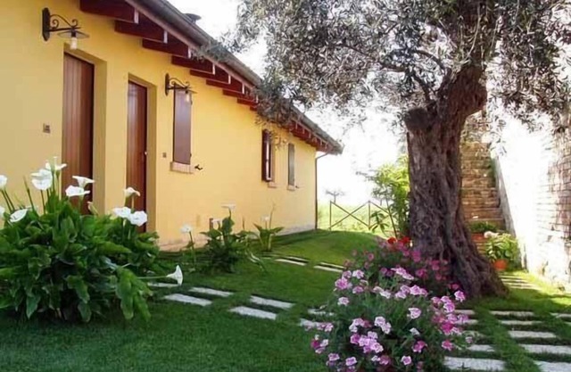 Holiday apartment Notaresco for 1 - 3 persons with 1 bedroom - Farmhouse