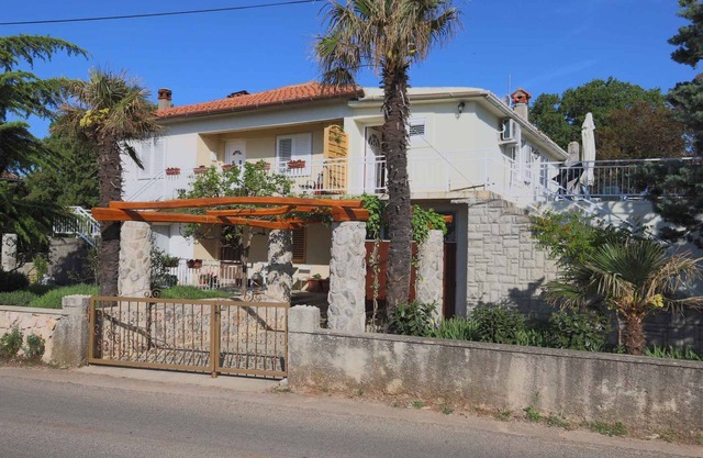 Holiday apartment with air conditioning