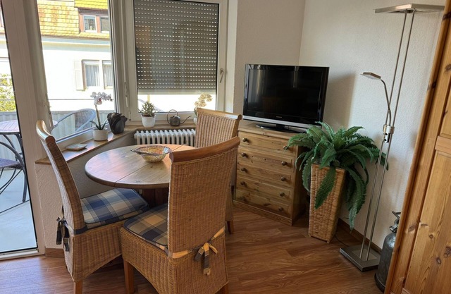 Holiday Apartment 'Wohnen Im Paradies' with Balcony and Wi-Fi