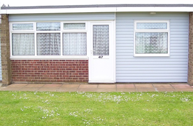 Holiday Chalet In Hemsby on Sundowner Holiday Park - No Pets