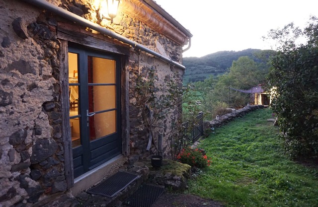 Holiday cottage. Vacation rental. Capacity 6 people. Rated 4*
