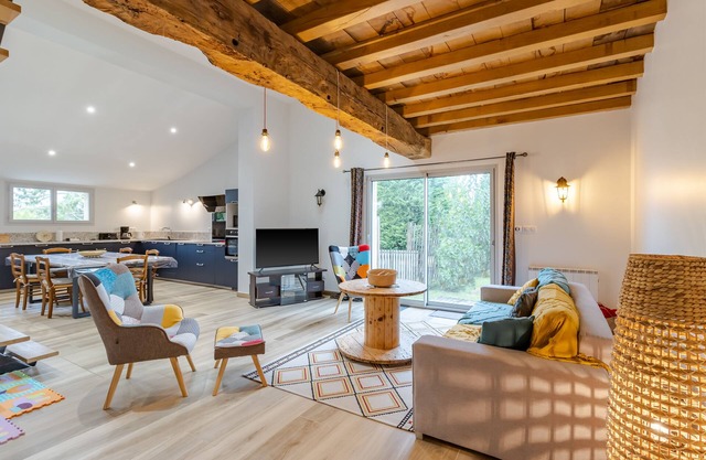 Holiday Home 'Gîte De Lamour' with Private Garden and Wi-Fi