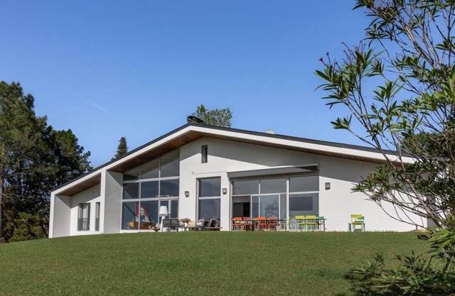 Holiday Home 'Espace, Luxe, Calme Et Nature' with Mountain View and Air Conditioning