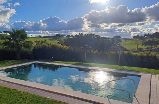 Holiday Home 'Herdade Monte Gordo - Casa 3' with Shared Pool, Wi-Fi and Air Conditioning