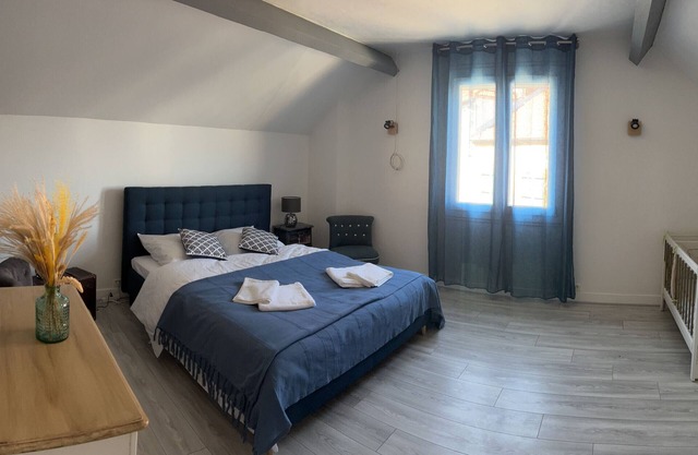 Holiday Home 'Chez Brigitte' with Private Terrace, Wi-Fi and Air Conditioning