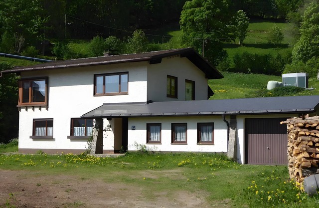 Holiday Home 'Am Bach' with Mountain View, Private Terrace and Wi-Fi