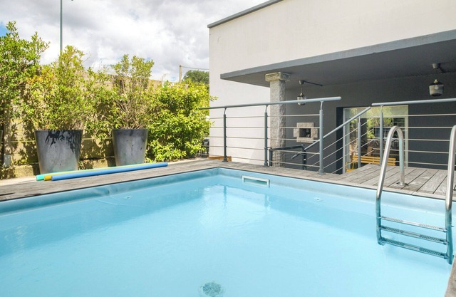 Holiday Home 'An Alré - Piscine - Spa - Ciné' with Private Pool, Private Terrace and Wi-Fi