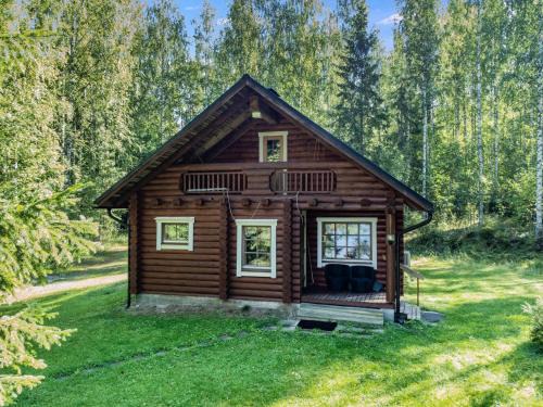 Holiday Home Aurinkolahti by Interhome