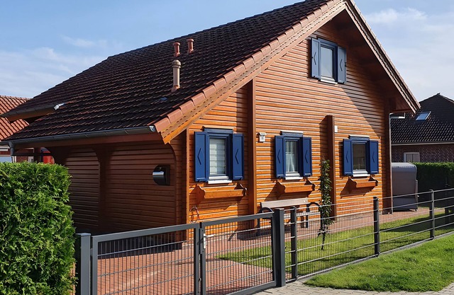 Holiday Home 'Auszeit Am See' with Lake View, Private Terrace and Wi-Fi