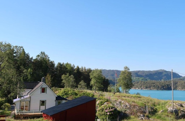 Holiday Home Bjørkeneset by Interhome