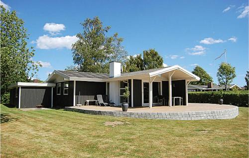Holiday Home Bredmaj