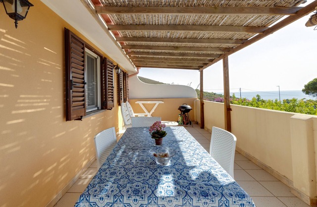 Holiday Home 'Carezza Di Sole' with Sea View, Private Terrace and Wi-Fi
