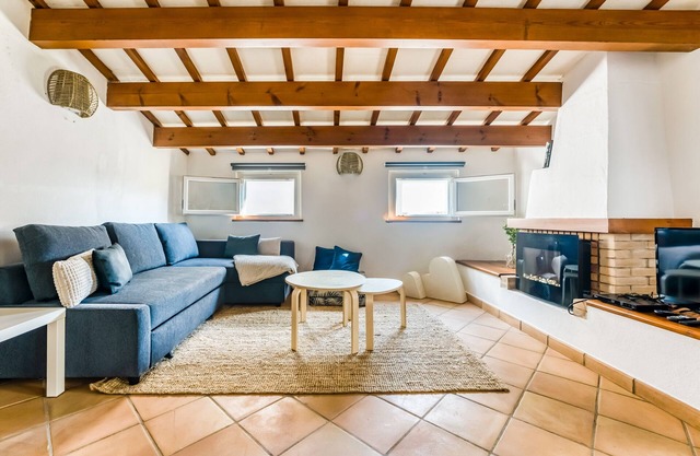 Holiday Home Casa Agnès in the historic centre with A/C & Wi-Fi