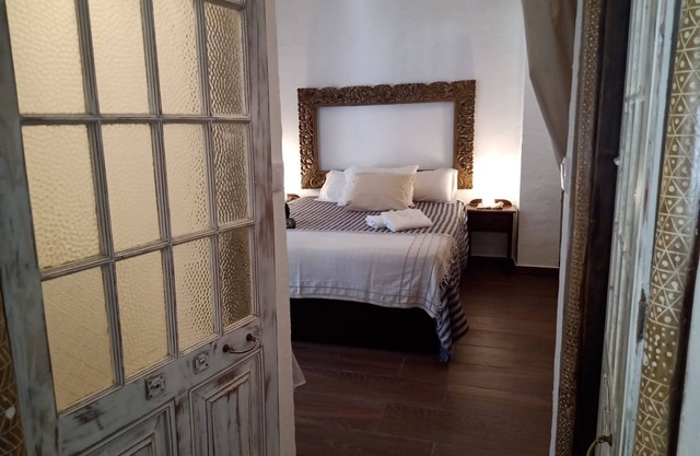 Holiday Home 'Casa Do Adro' with Private Terrace, Wi-Fi and Air Conditioning
