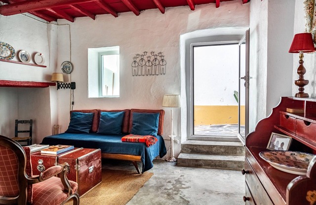 Holiday Home 'Casa Do Pelourinho' with Private Terrace and Wi-Fi