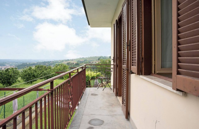 Holiday Home 'Casa Pianezzo Dogliani' with Mountain View, Private Pool and Wi-Fi