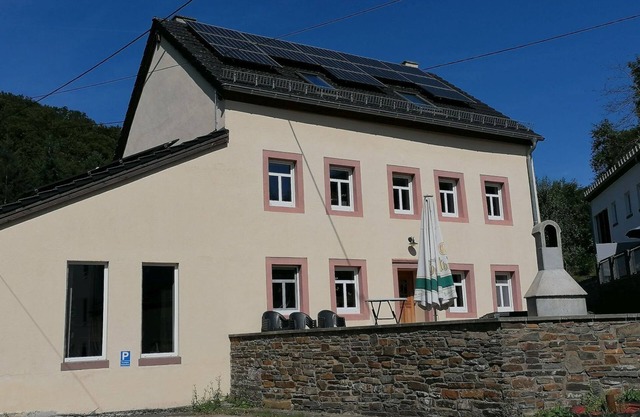 Holiday Home 'Eifellandhaus' with Shared Terrace and Wi-Fi