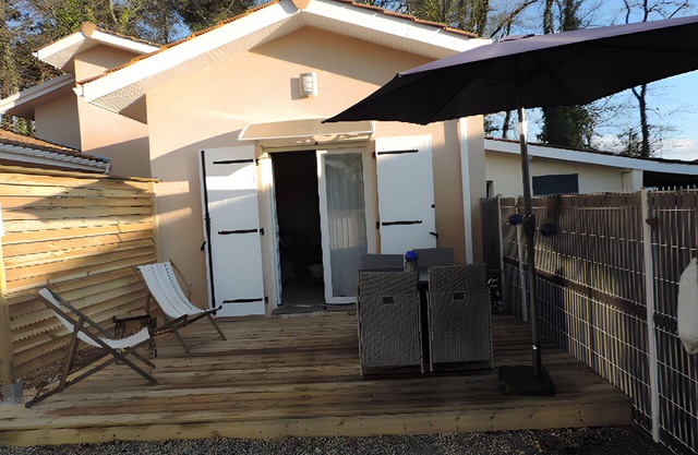 Holiday Home 'Escapades Marines' with Private Terrace, Wi-Fi and Air Conditioning