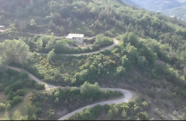 Holiday Home 'Fonfroide, Drome Provençale' with Mountain View and Private Garden