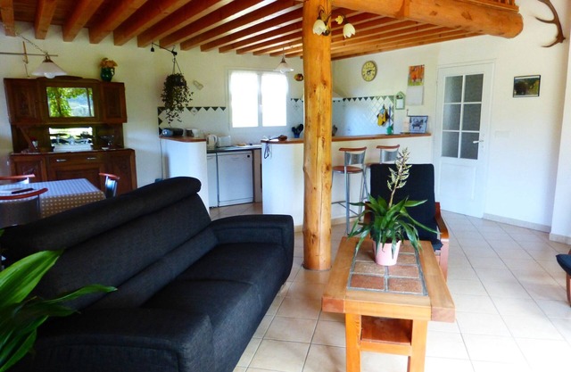 Holiday Home in Marignac near Vineyards