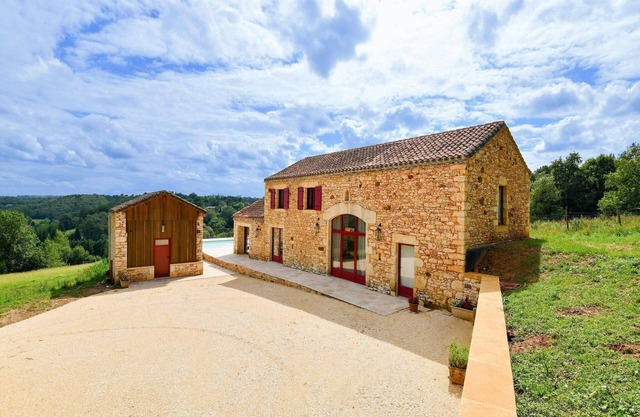 Holiday Home in Sarla with Private Pool