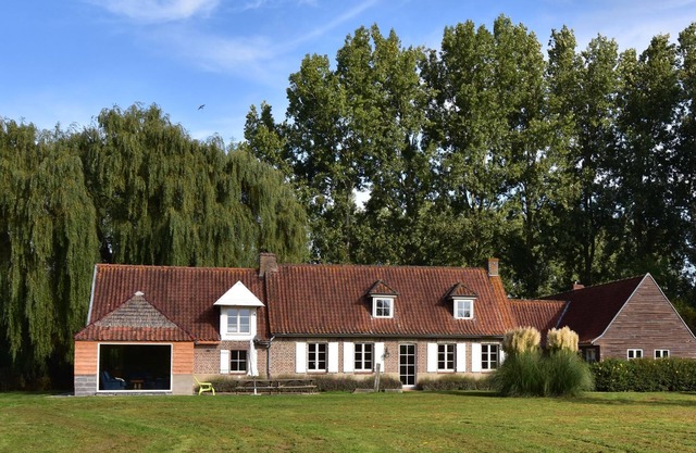 Holiday Home in Saint-Omer near Lake & Forest