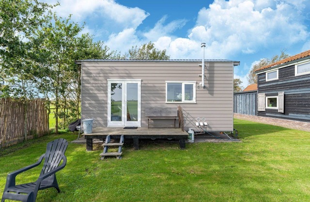 Holiday home in Burgerbrug near the beach