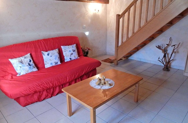 Holiday Home in Esmoulières near Forest