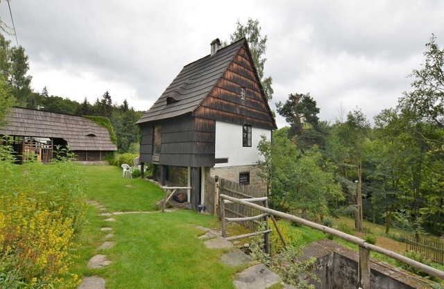 Holiday Home in Nejdek in West-Bohemia with garden