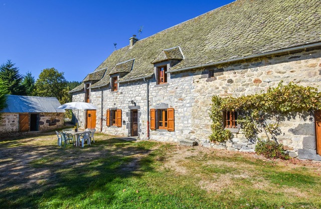 Holiday Home in Oradour with Terrace