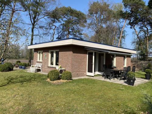 Holiday Home in Reutum with Bubble Bath