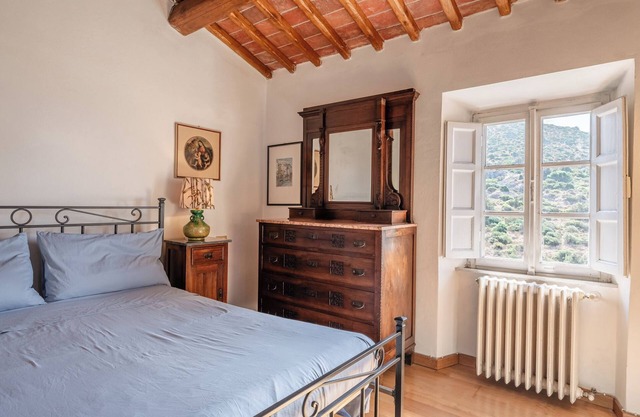 Holiday Home 'Villetta Dei Cipressi' with Private Terrace and Wi-Fi