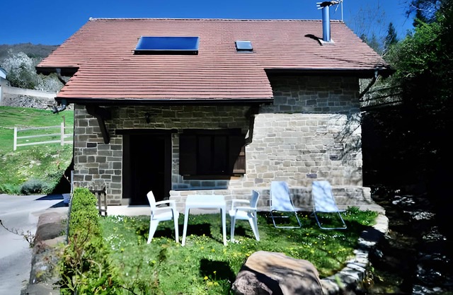 Holiday Home 'La Central De Azparren' with Wi-Fi